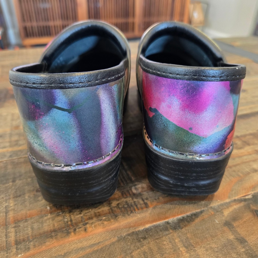 Dansko Professional Clogs Womens EU39 US 8 Spray Paint Watercolor Patent Leather - Picture 6 of 10